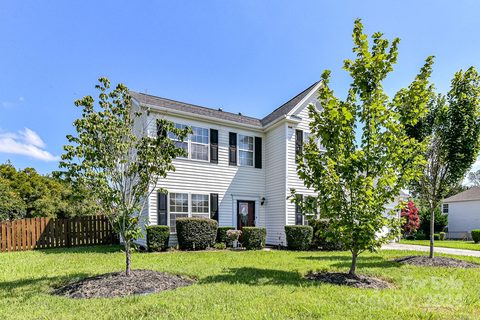 7235 Claiborne Woods Road sold home in Keeneland, Charlotte, NC