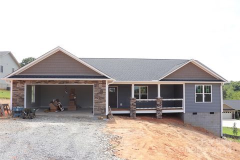 760 Morlin Acres Drive sold home in Sky View Ridge, Marshall, NC