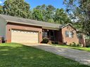 4886 Sandstone Drive sold home in Conover, SC