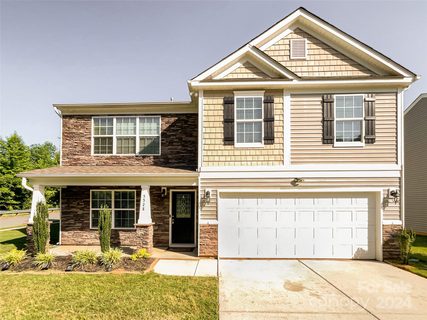 5528 Amber View Court sold home in Northlake Landing, Charlotte, NC