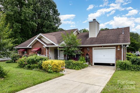 2025 Sloan Drive