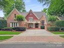 8935 Summer Club Road sold home in Charlotte, SC