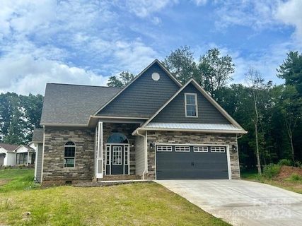 137 Maplewood Court sold home in Maplewood Village, Hudson, NC