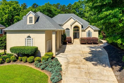 7125 Olde Sycamore Drive