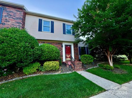 2705 N Center Street 68 sold home in Westminister Park, Hickory, NC