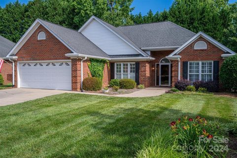 2125 Water Oak Lane sold home in Waterford Place, Gastonia, NC
