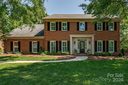1220 Manicott Drive sold home in Matthews, SC