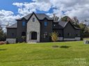 122 Hunts Landing Drive sold home in Mooresville, SC