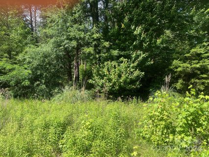 1420 Sherwood Road sold lot in Bowling Green Estates, Clover, SC
