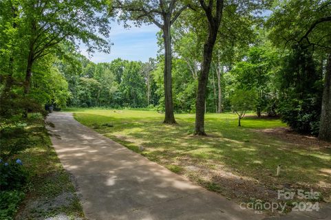 4510 Town And Country Drive sold lot in Town And Country Estates, Charlotte, NC