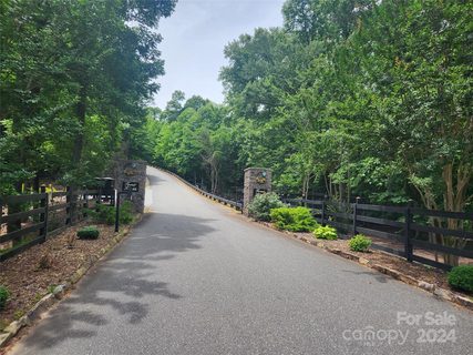 00 Trail Ridge Drive active home in Forest Heights, Marion, NC
