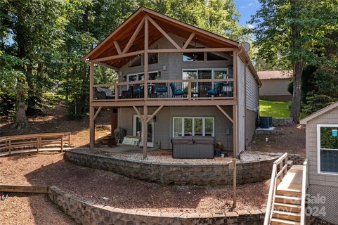 8794 Popular Lane sold home in Sherwood Shores, Sherrills Ford, NC