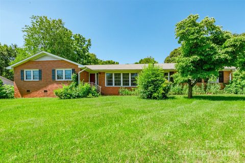 3327 Gardner Park Drive