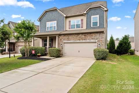 1486 Tomkins Knob Drive