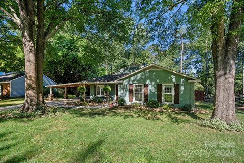 6320 Pineburr Road sold home in New Stonehaven, Charlotte, NC