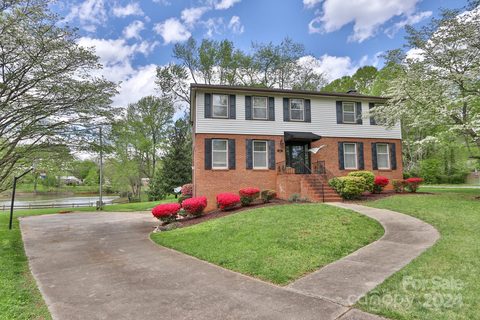 101 Nottidge Court sold home in Clemmons West, Clemmons, NC