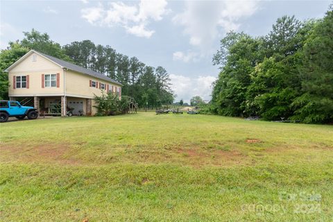 00 Wood Land Drive 46/47 sold lot in Country Club Estates, Norwood, NC