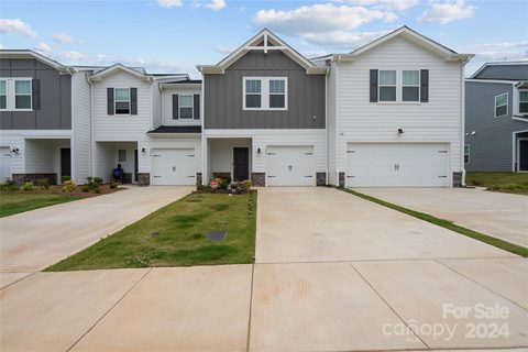 3850 County Down Avenue sold townhome in Georgetown Crossing, Kannapolis, NC