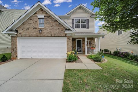 12432 Caracara Court sold home in Falcon Ridge, Charlotte, NC