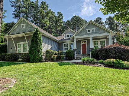 121 Heron Cove Drive