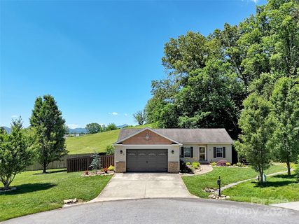 21 Little Pole Creek Drive sold home in Mountain Vista at Luther Cove, Candler, NC
