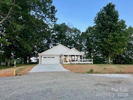 85 Sky Top View Drive