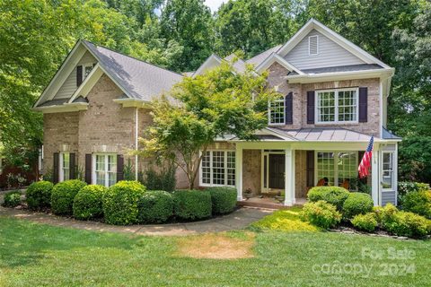5507 Silver Creek Drive