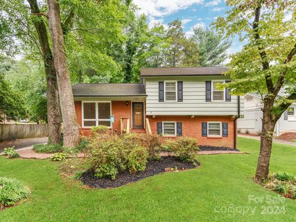 2440 Wensley Drive