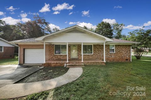 1404 Eden Terrace sold home in Sedgefield, Rock Hill, SC