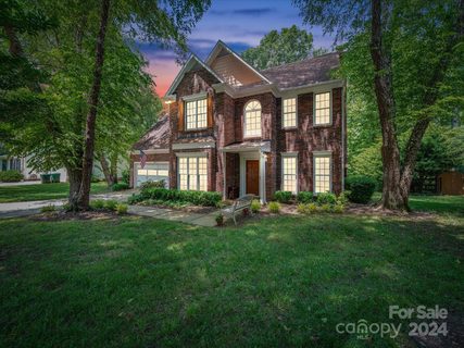 1208 Ashley Creek Drive sold home in Ashley Creek, Matthews, NC