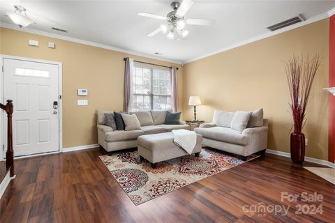 828 Gentlewinds Court