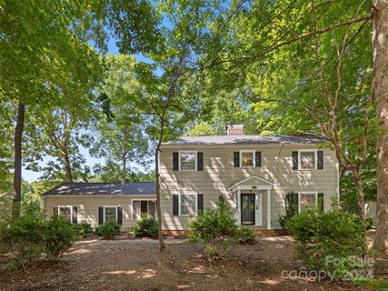 201 Castlegate Drive sold home in South Forest, Morganton, NC