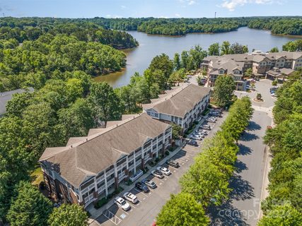749 Peninsula Drive sold home in Boardwalk, Davidson, NC