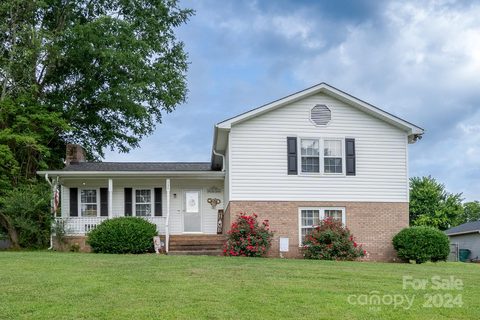 130 Log Barn Road sold home in Old Farm, Salisbury, NC