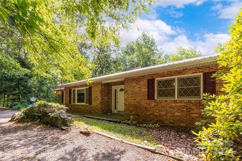 90 Fox Den Road sold home in Fox Den, Asheville, NC