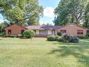 3015 Gardner Park Drive sold home in Gastonia, SC