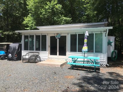 220 Roberts Ridge Road H13