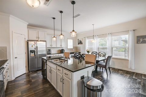 109 Maggie Drive sold home in Rhynes Trace, Mount Holly, NC