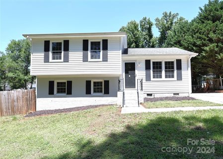 6131 Trotters Ridge Road sold home in Marlwood Forest, Charlotte, NC