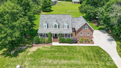 5616 Mount Pleasant Road sold home in Lake Shore Estates, Concord, NC