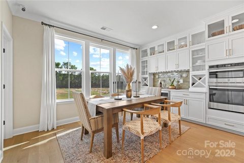 3009 Oak Landing Drive sold townhome in Hudson Oaks, Charlotte, NC