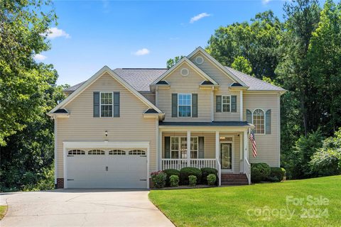 1928 Dawnhurst Lane sold home in Hunters Place, York, SC