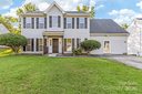 8242 Vermilion Drive sold home in Charlotte, SC