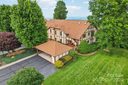 402 Fleetwood Plaza sold home in Hendersonville, SC