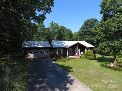 388 Elm Street sold home in Pine Village, Lincolnton, NC