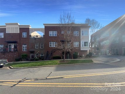 210 Harbour Place Drive sold condo in Harbour Place, Davidson, NC