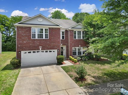 5517 Hammermill Drive sold home in Providence Manor, Harrisburg, NC