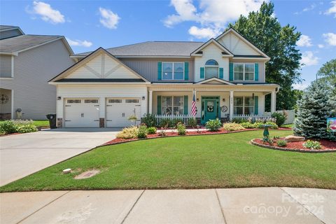 151 Cole Drive sold home in Oaks on Main, Mooresville, NC