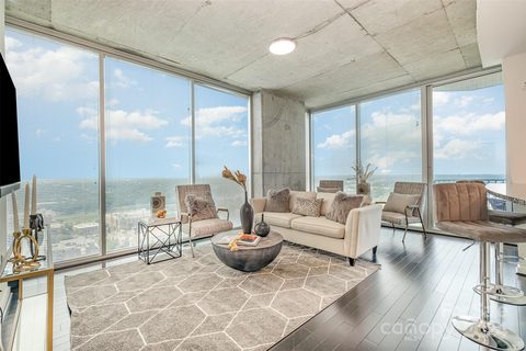 210 N Church Street 2314