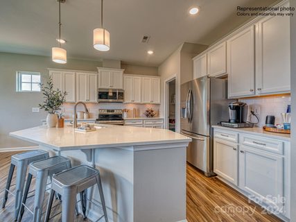 203 Hamptons Cove Road FC 7